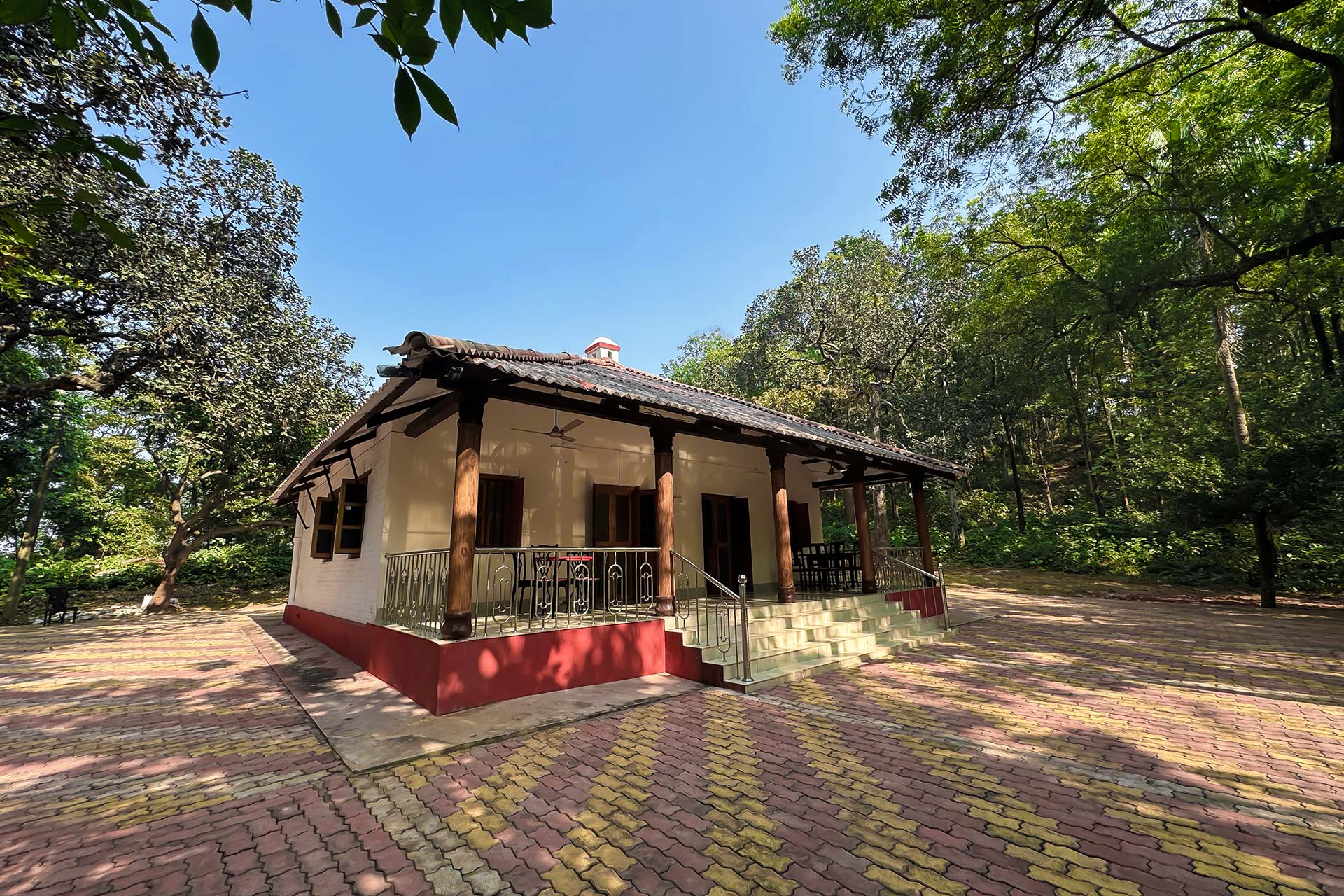 Digalpahari Rest House Image